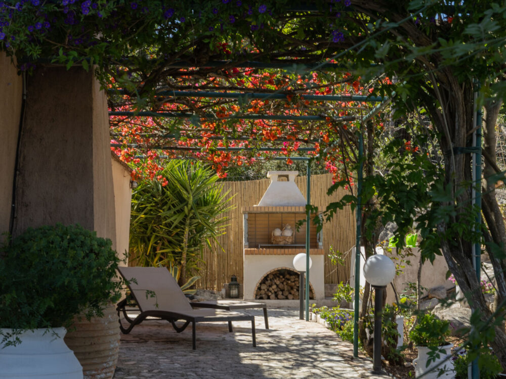 Villa Angali